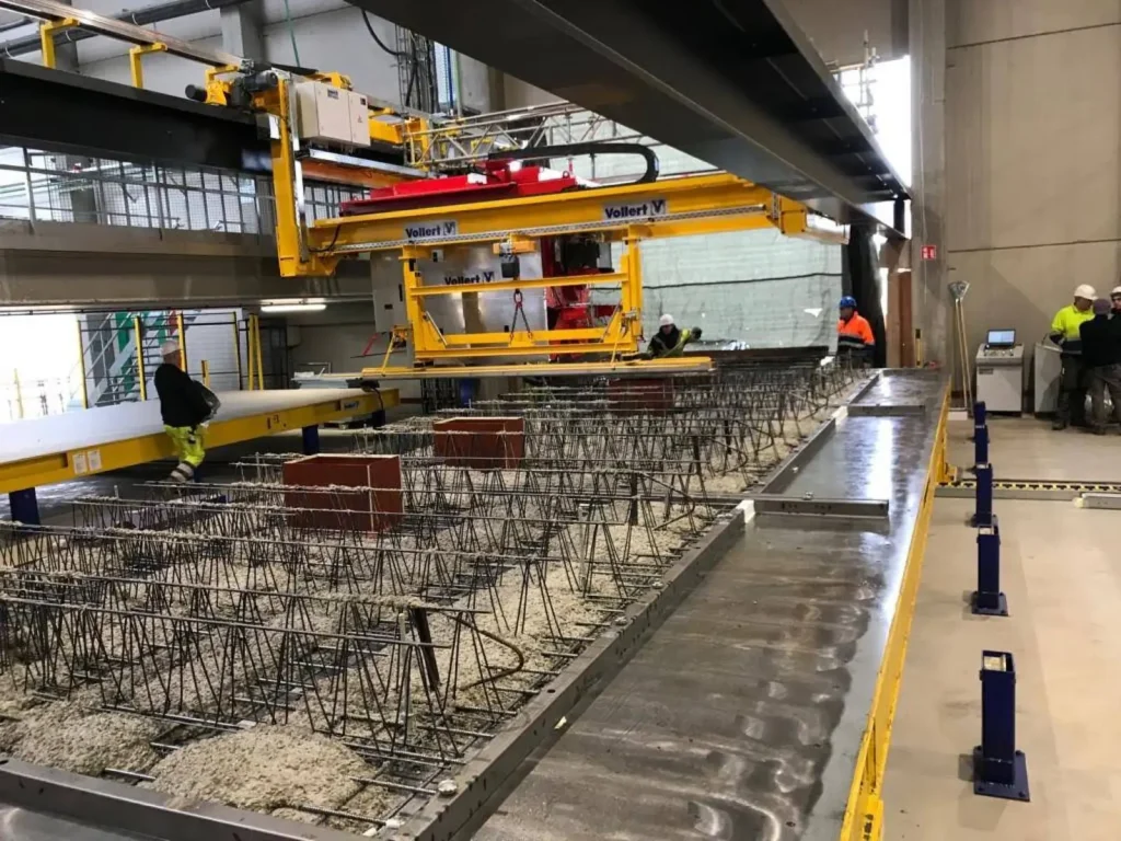 Productielijn met rolbrug in bedrijf